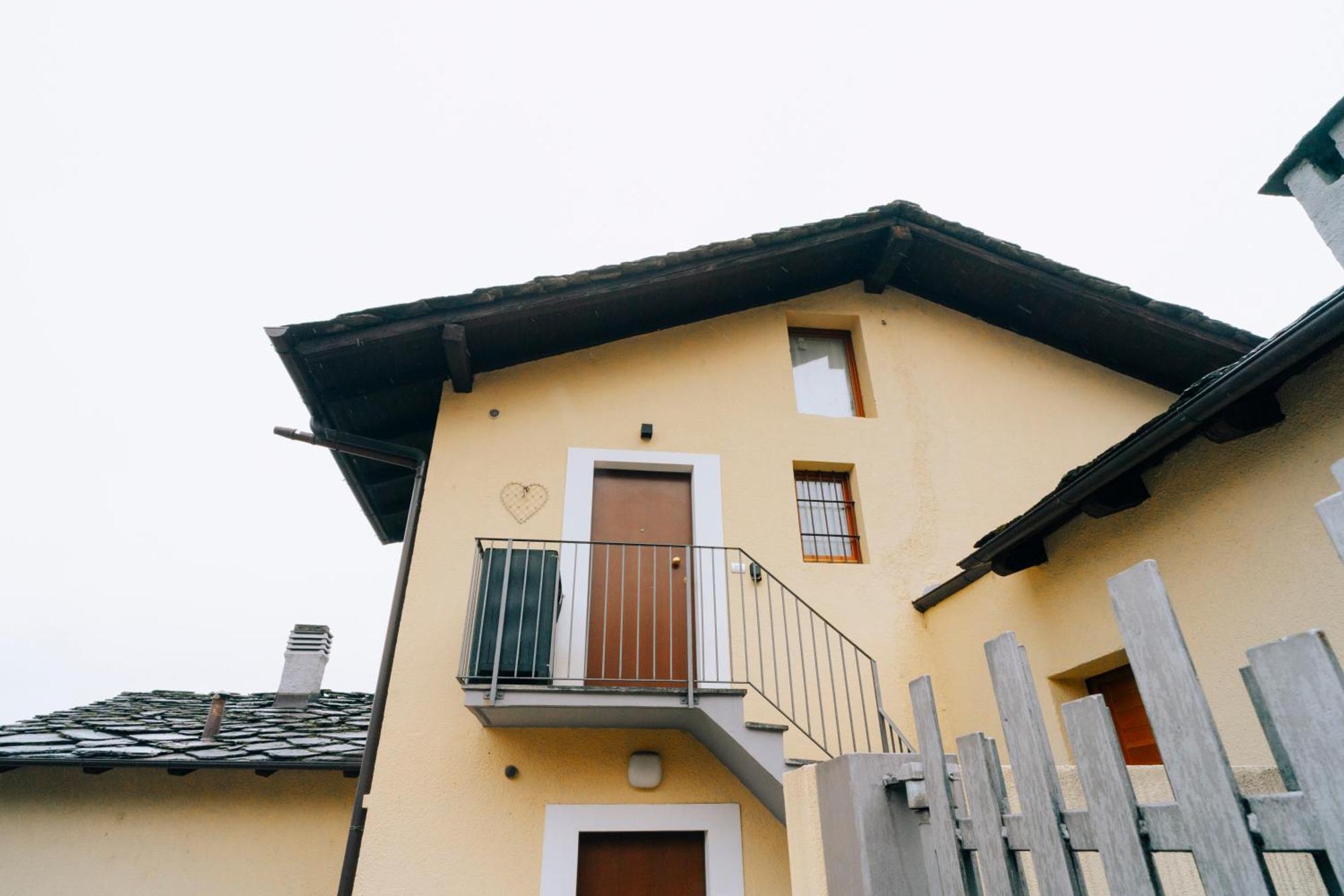 Aosta Holiday Apartments - Edelweiss Exterior foto